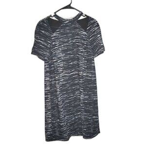 TY-LR Womens sz S Oslo black white short sleeve pockets zipper dress cutout neck